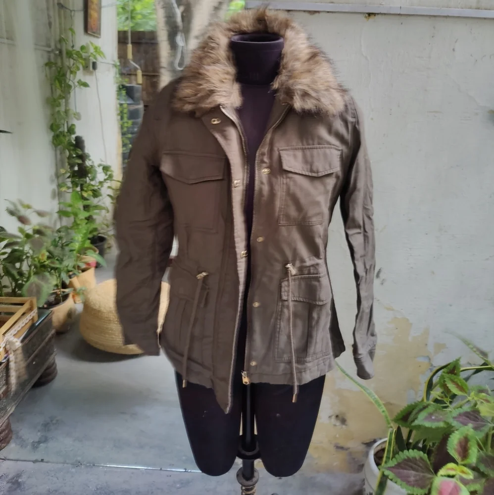 H&M Parka Jacket (New) no tags - Picture 3 of 3